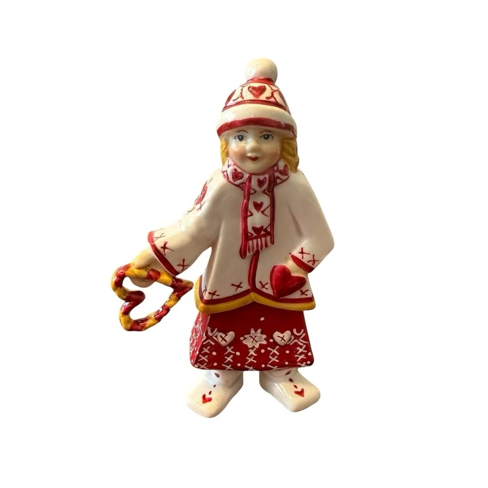Villeroy Boch Scandinavian Ceramic Girl w/Heart Ornament No Box Red White EUC‎